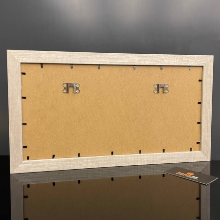 Панно из фоторамок на магните 